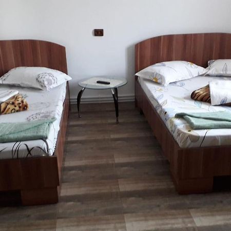 Casa Ionita Appartamento Două Mai Esterno foto